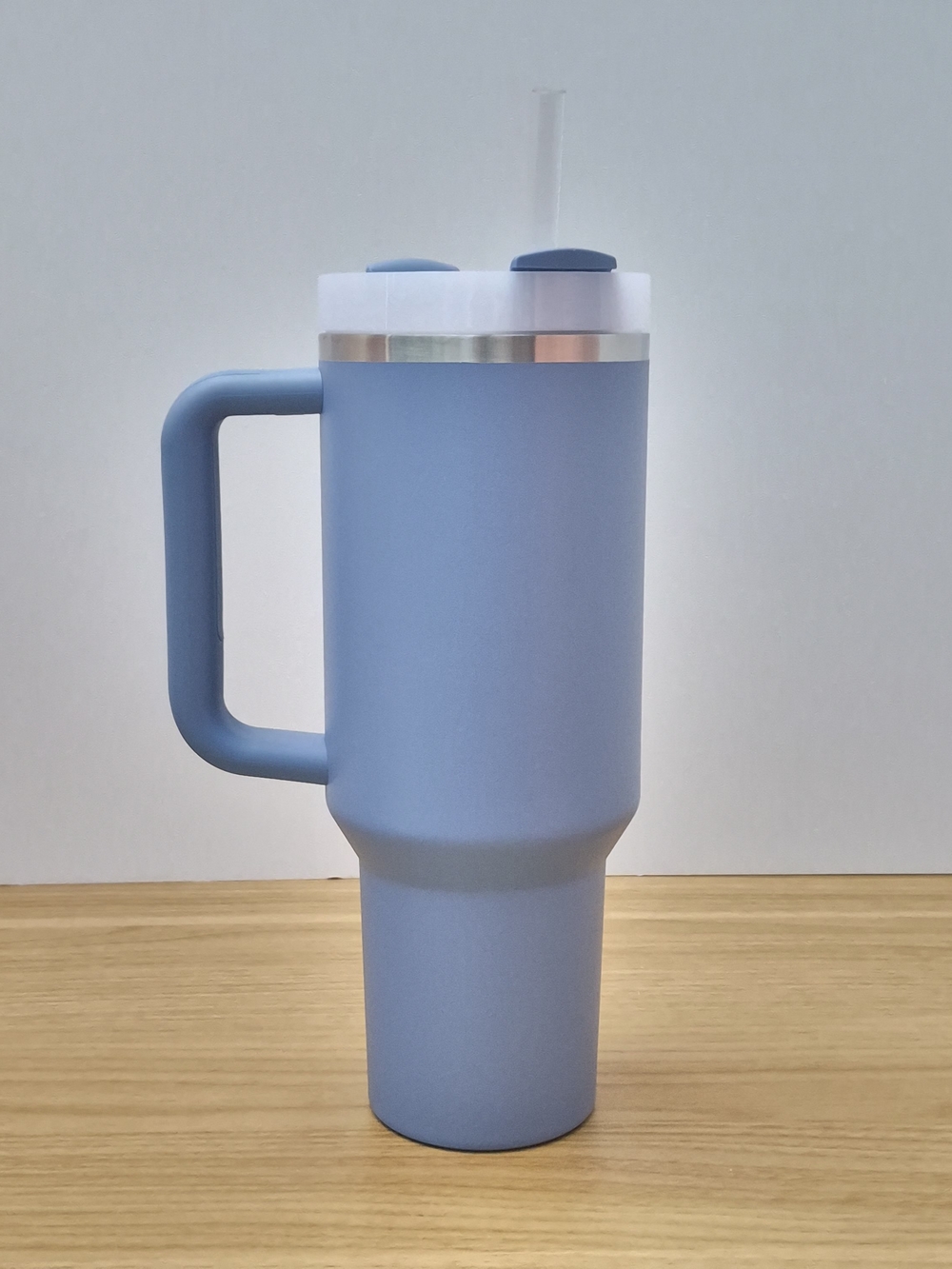 Stanley Quencher 40 oz Tumbler Chambray Blue Discontinued Color NWT - Picture 4 of 6